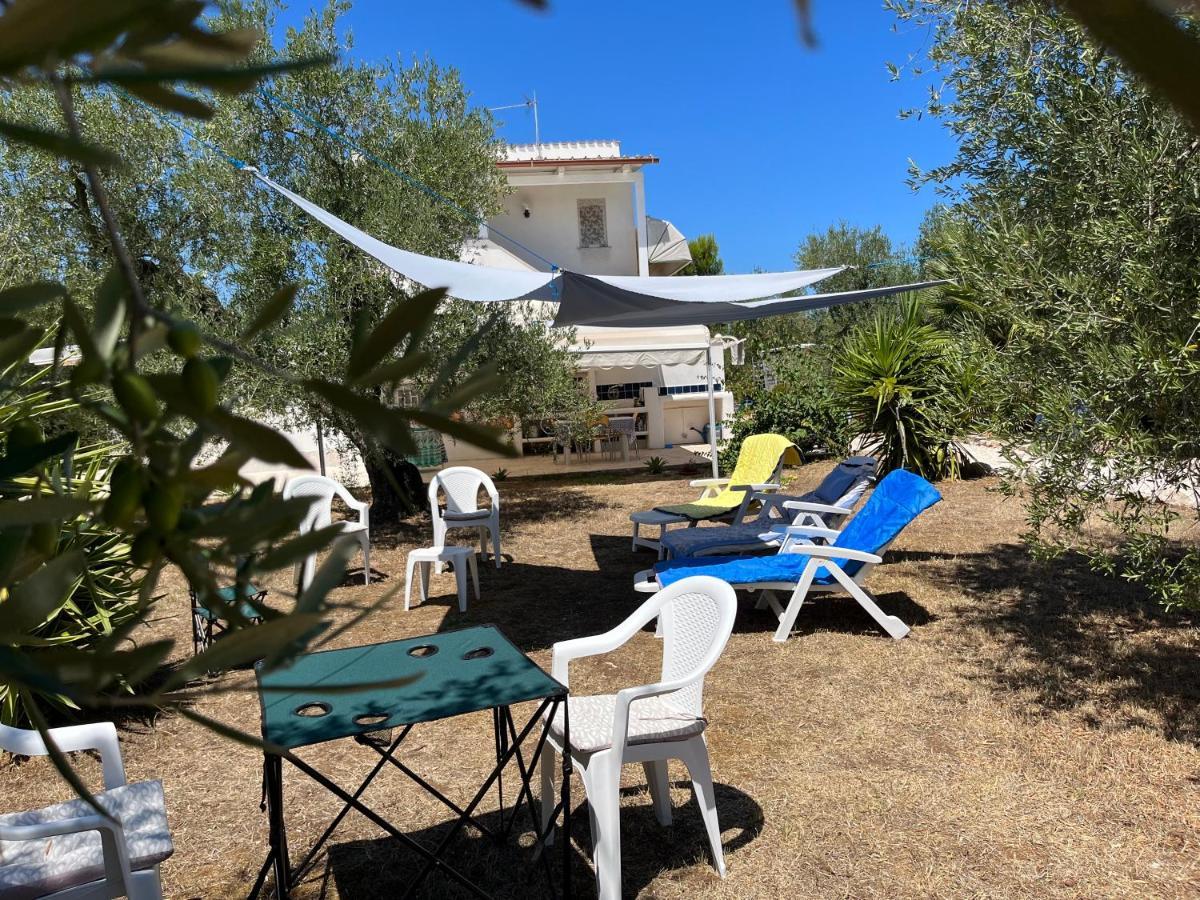 B&B Villa Mediterranee Con Parking Space Trani Exterior foto